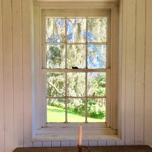 Meet your Posher, Eella